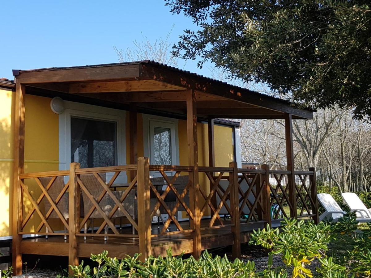 Naturist Mobile Homes Eden In Fkk Ulika Poreč Zewnętrze zdjęcie